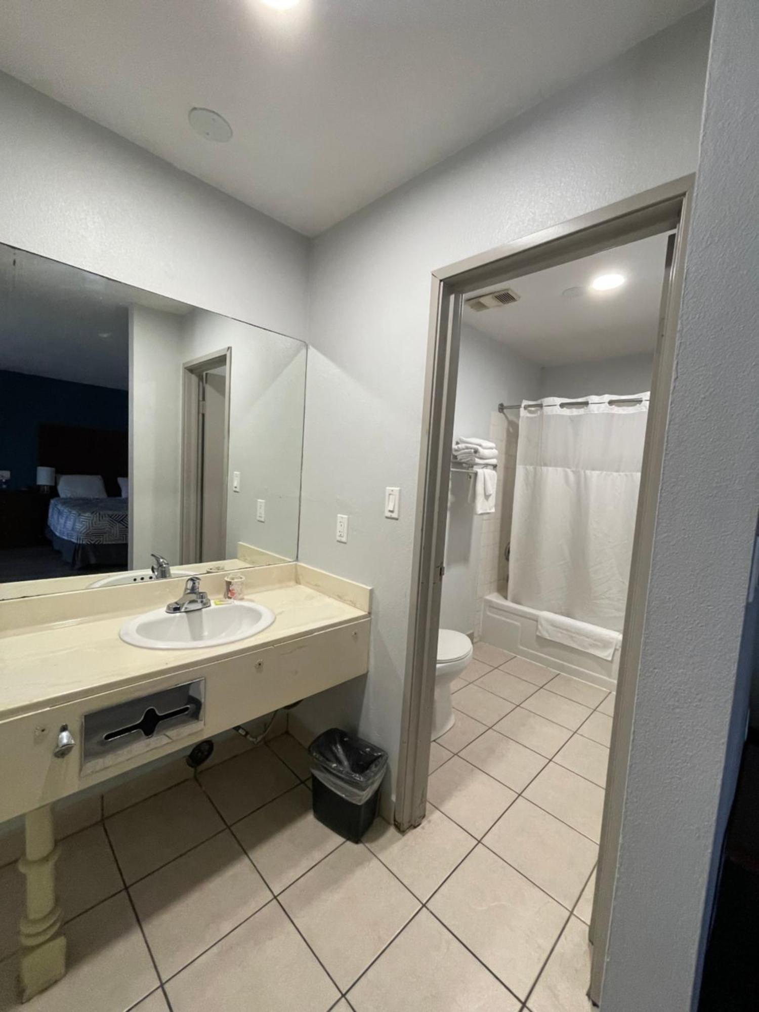 Portside Inn & Suites Los Angeles Exterior foto